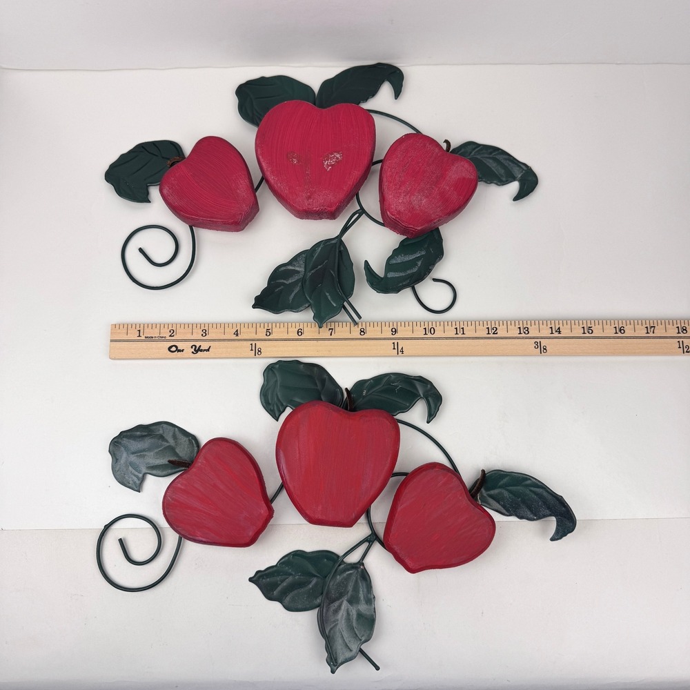 Vtg Wood Red Apples Metal Green Leaves Wall Decor Spiral Grandmacore Farm READ